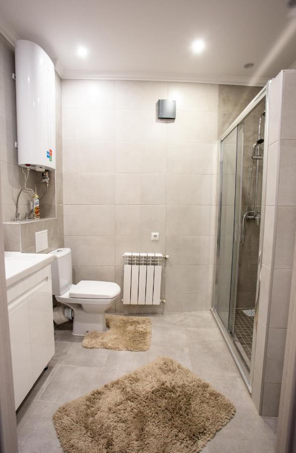 Ultra Lux 3 Rooms Apartment Near Arena City Kijów Zewnętrze zdjęcie