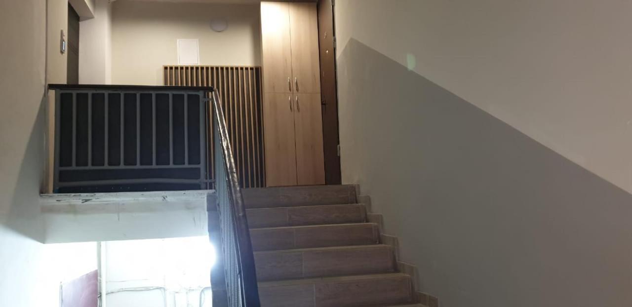 Ultra Lux 3 Rooms Apartment Near Arena City Kijów Zewnętrze zdjęcie